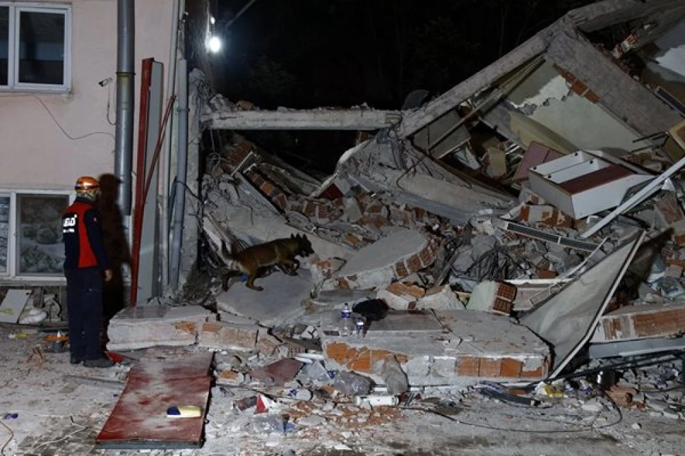 11 ранени, сред които и бременна жена, при масирани руски удари срещу Киев