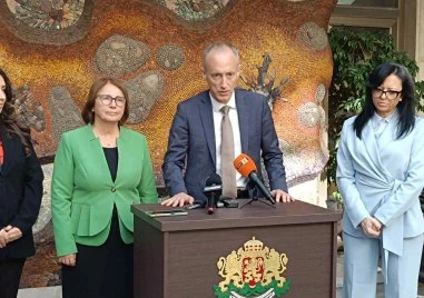 Министър Вълчев: Пловдивска област е с най-много ученици, които не владеят български език