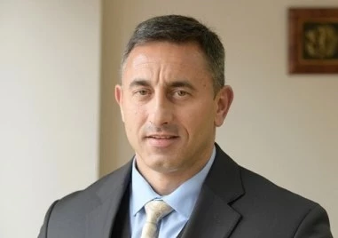 МС назначи Румен Спецов за особен управител на Лукойл