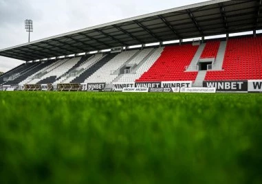 Жребият на Международния турнир за ветерани „Съединени чрез спорта размина Ботев и Локо преди финала