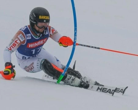 Двама българи откриват Световната купа по ски