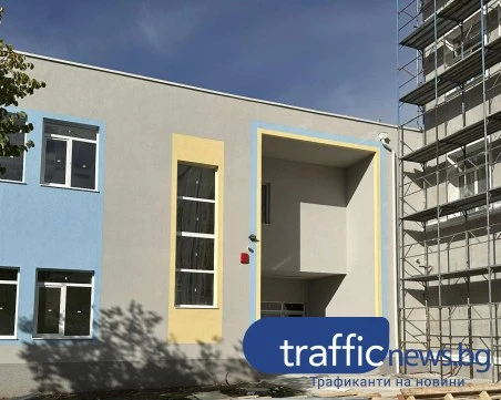 Фирми от цяла България с оферти да обзаведат новия корпус на училище в Пловдив