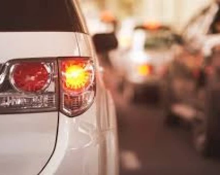 Румен Дунев обясни за кои коли ще са задължителни и задни светлини през деня