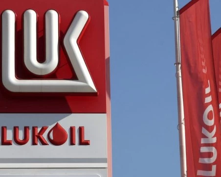 Великобритания издаде специален лиценз за „Лукойл