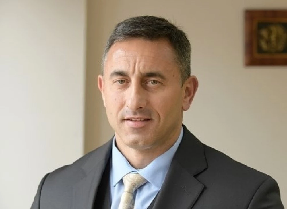 МС назначи Румен Спецов за особен управител на 