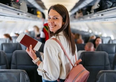 Две важни неща, които да направим веднага след като се качим в самолета