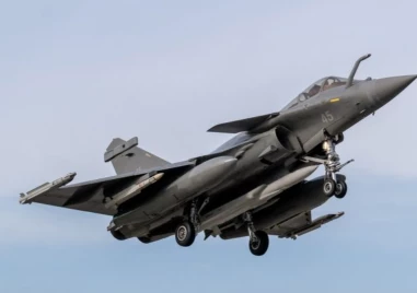 Франция показа модернизирана ракета с ядрена бойна глава