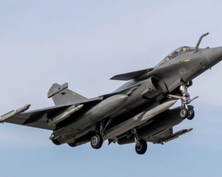 Франция показа модернизирана ракета с ядрена бойна глава