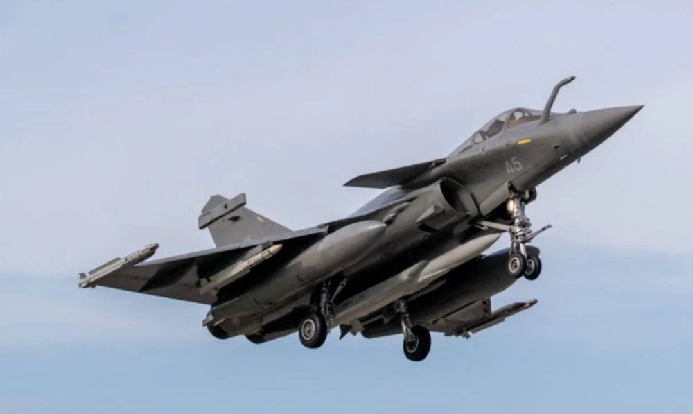 Франция показа модернизирана ракета с ядрена бойна глава