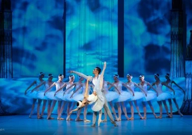 Класика с нов дух! „Лебедово езеро най-сетне оживя в Пловдив