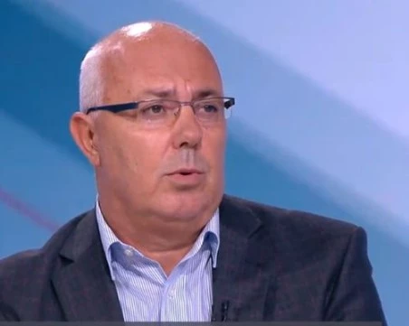 Проф. Вучков: Трябва поне един зам.-министър, който да контролира реалната работа в МВР