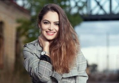 Министър Боршош стана дядо, дъщеря му Радина роди син