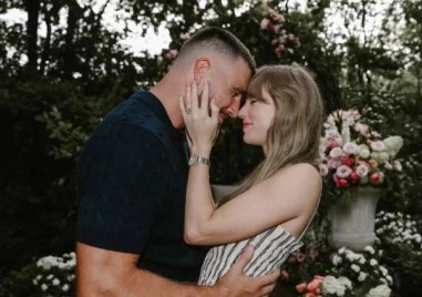 Речникът на Кеймбридж обяви парасоциален за дума на годината за 2025 г.