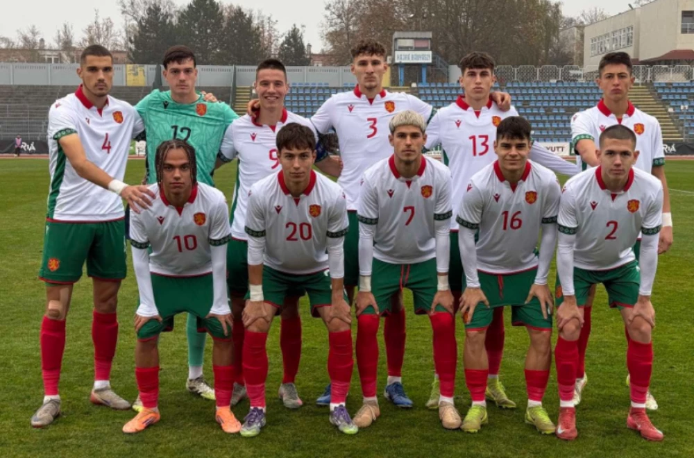 Уникален малшанс! България U19 не се класира за Европейското заради картони