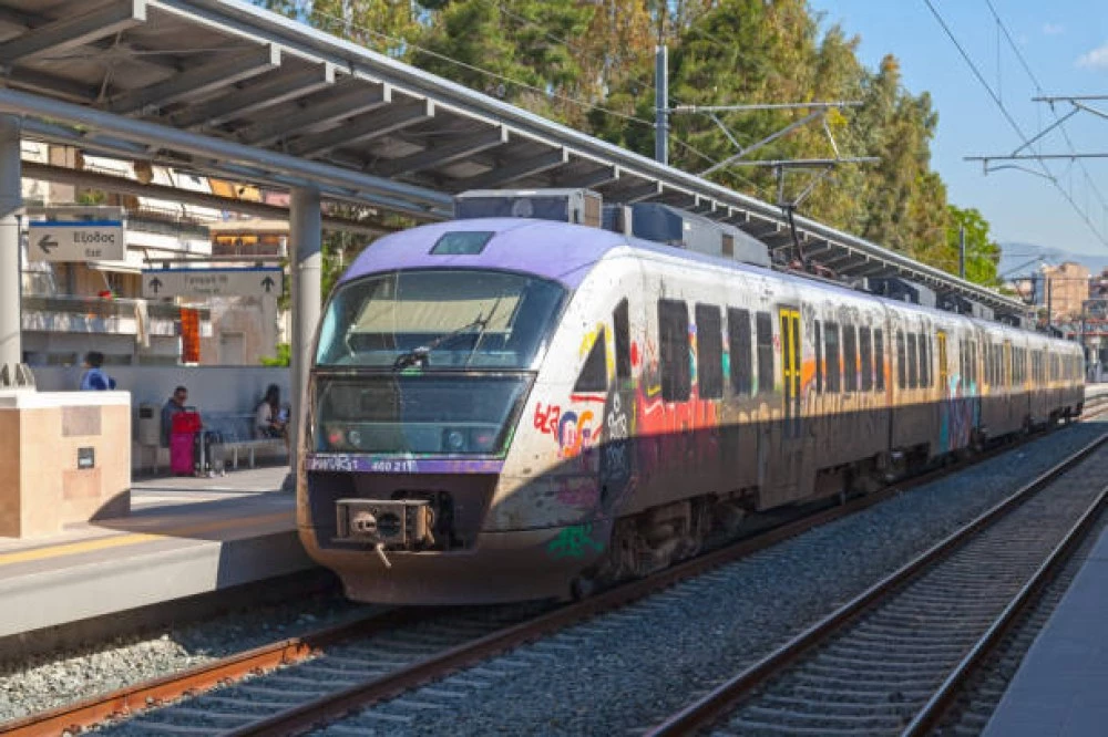 Железниците в Гърция започнаха 24-часова общонационална стачка