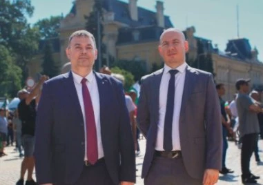 „Възраждане за отцепниците в Пловдив: Ще сбъднат идеала си да подкрепят проваления кмет на Пловдив