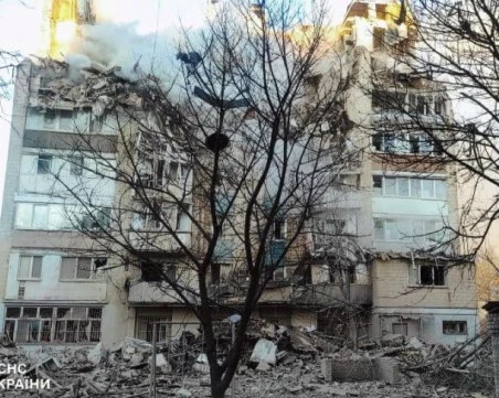 Броят на жертвите при руски удари в Тернопил достигна 25
