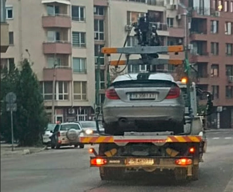 Заплахи и псувни: Пловдивчанин твърди за непристойно поведение на служител на ОП 