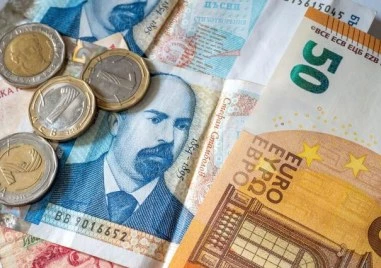 Еврото идва Част 3: Еврото и България - какво печелим и какво рискуваме