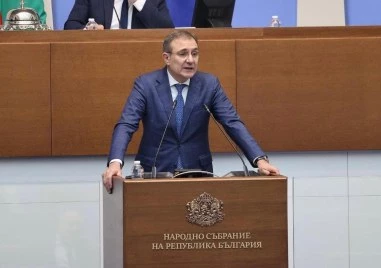 Министър Гуцанов: Изпълняваме ангажимента да вдигнем обезщетението за втората година от майчинството