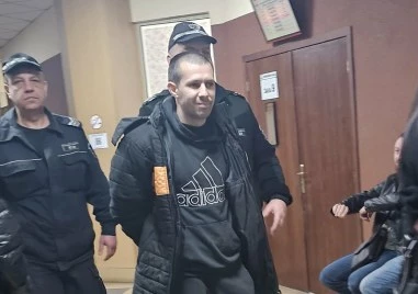 Профилна снимка във Facebook закова пловдивчанин, бягал с килограм марихуана от полицията