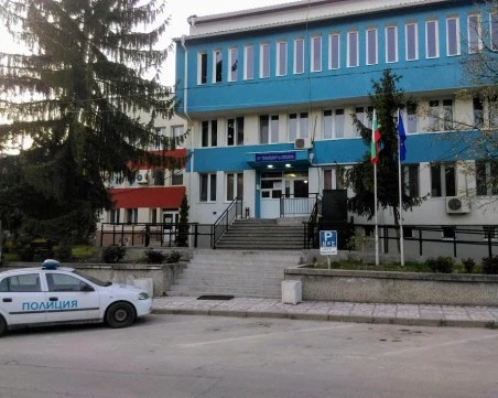 29-годишен задигна кутия за дарения от параклис край Батак