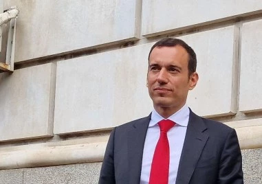 Кметът на София се подигра с архитектите и строителите