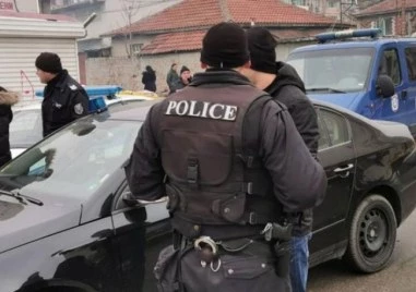 Полицията разкри инсценирана кражба на злато и пари от апартамента в Столипиново