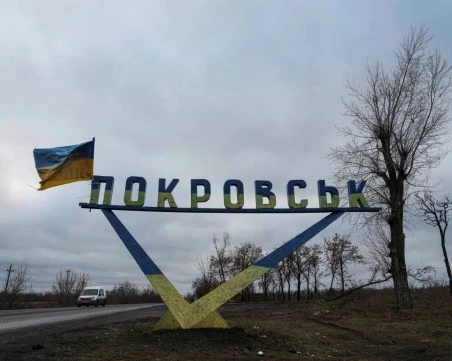 Украйна твърди, че удържа фронта в северната част на Покровск