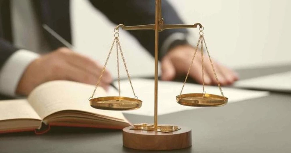 Честит празник на адвокатската общоност в България: Бъдете силни пред злото!