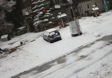 Сняг заваля на Витоша