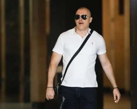 Окончателно: Друг състав ще гледа делото срещу Петър Илиев за плагиатство от труд на Наталия Киселова