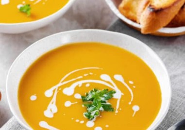 Крем супа от тиква – есенна вечеря с плътен вкус