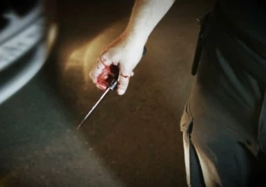 Младеж е намушкан пред заведение в Студентски град, с опасност за живота е