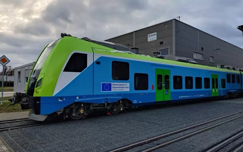 Гроздан Караджов: Първият нов електрически влак „Шкода