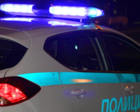 Издирват двама за побой над мъж в Пловдив, били маскирани и с каски