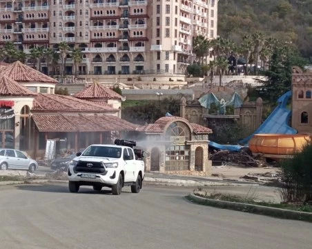 Извършиха мащабна дезинфекция в района на Елените