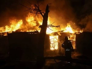 Масирана руска атака срещу Харков уби четирима и рани 17 души - сред тях и деца