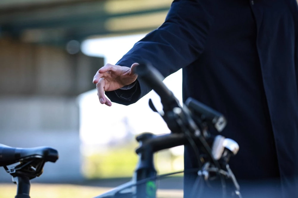 Задигнаха колело за 1200 лева в Смирненски, опитаха да откраднат и 3 велосипеда в 