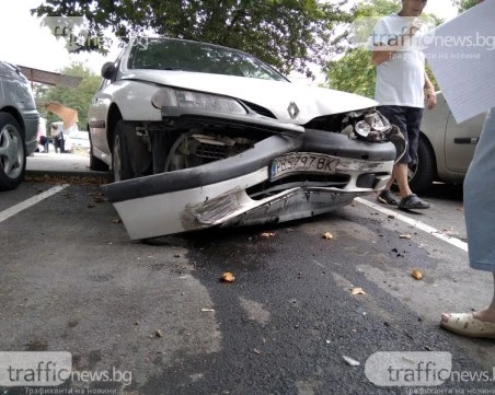 Един човек е пострадал при катастрофа със седем коли в Стара Загора