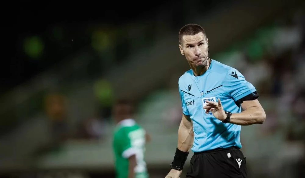 Повериха на Кабаков мач на Астън Вила