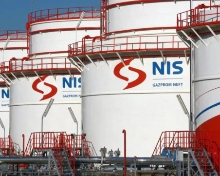 Рафинерията в Сърбия спря работата си