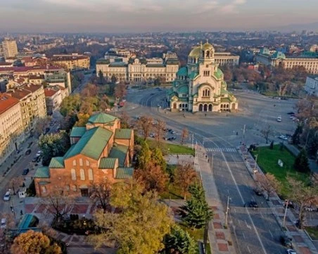 Васил Терзиев благодари на Пеевски за вдъхновението: Паркингът на 