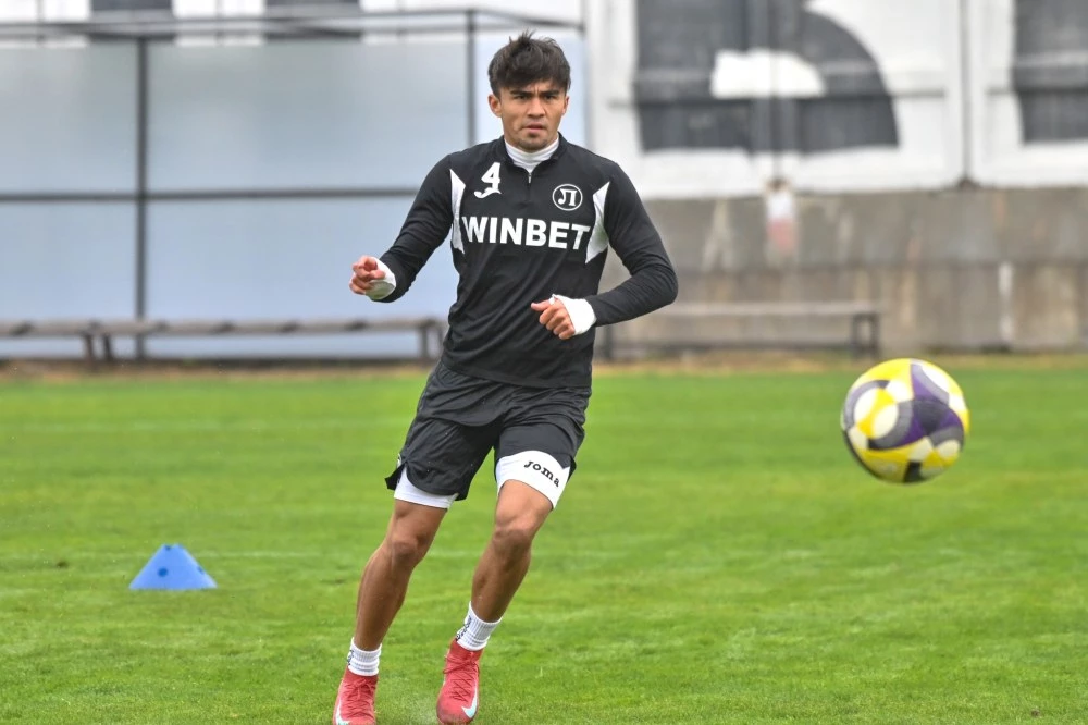 Локо стартира подготовка за Монтана, основен играч се завръща