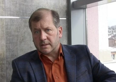 Адв. Екимджиев: Когато гей двойка сключи брак в държава на ЕС, у нас се счита за легитимен