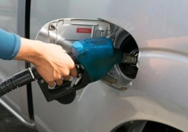 Жечо Станков: В България има достатъчно горива, за разлика от Сърбия