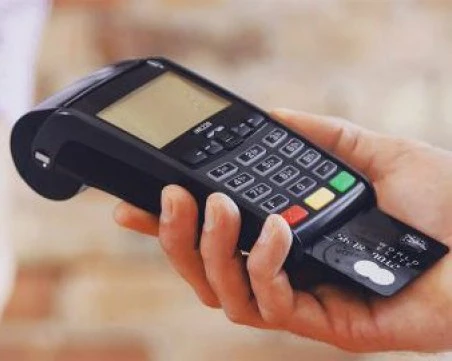 Новогодишна нощ оставаме без ПОС терминали: Хотелите и ресторантите ще работят само с кеш