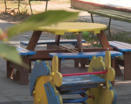 Отпускат над 17 млн. лева за нови сгради на детски градини, училища и спортни площадки