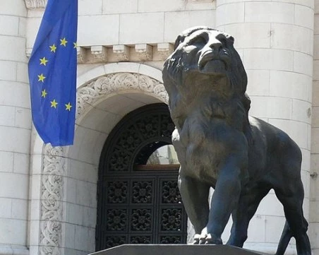 Съдиите са против нов антивирусен агент в компютрите им