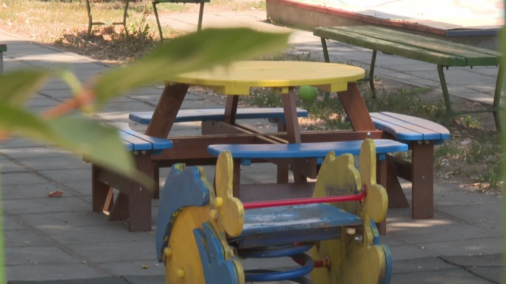 Отпускат над 17 млн. лева за нови сгради на детски градини, училища и спортни площадки